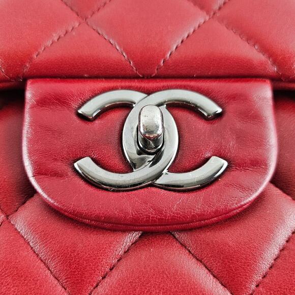 Chanel Burgundy Red Maxi Lambskin Classic Flap Bag - Picture 9 of 14